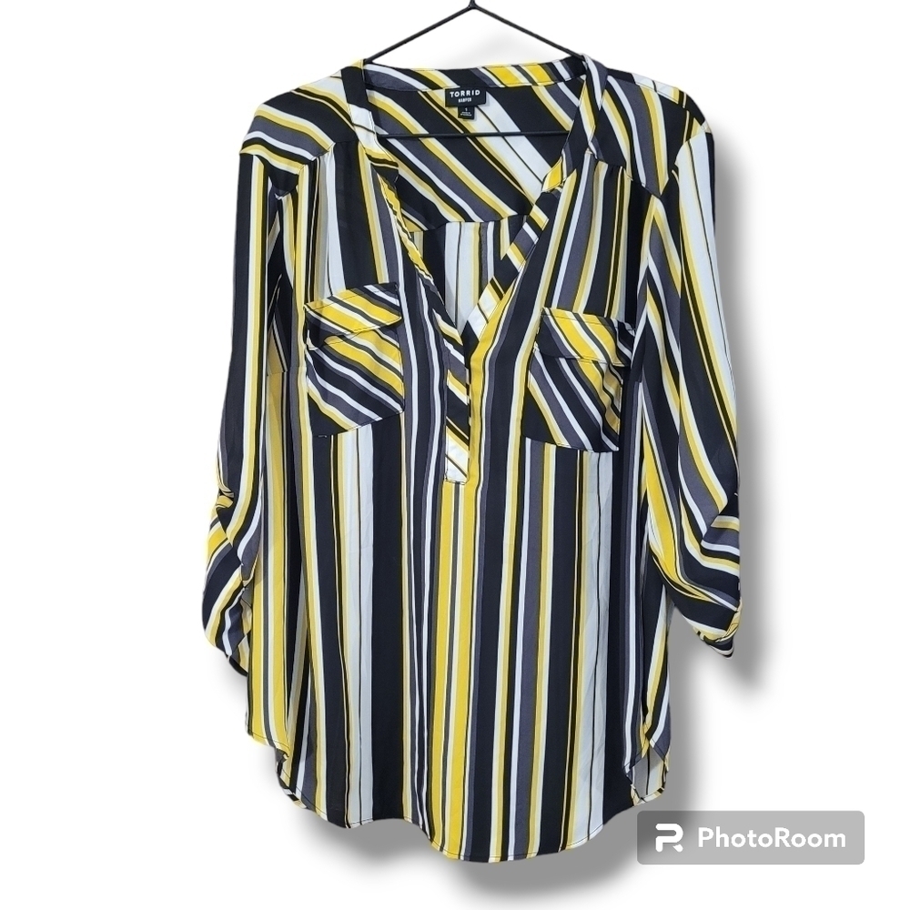 + Torrid Harper yellow black white striped georgette tunic top